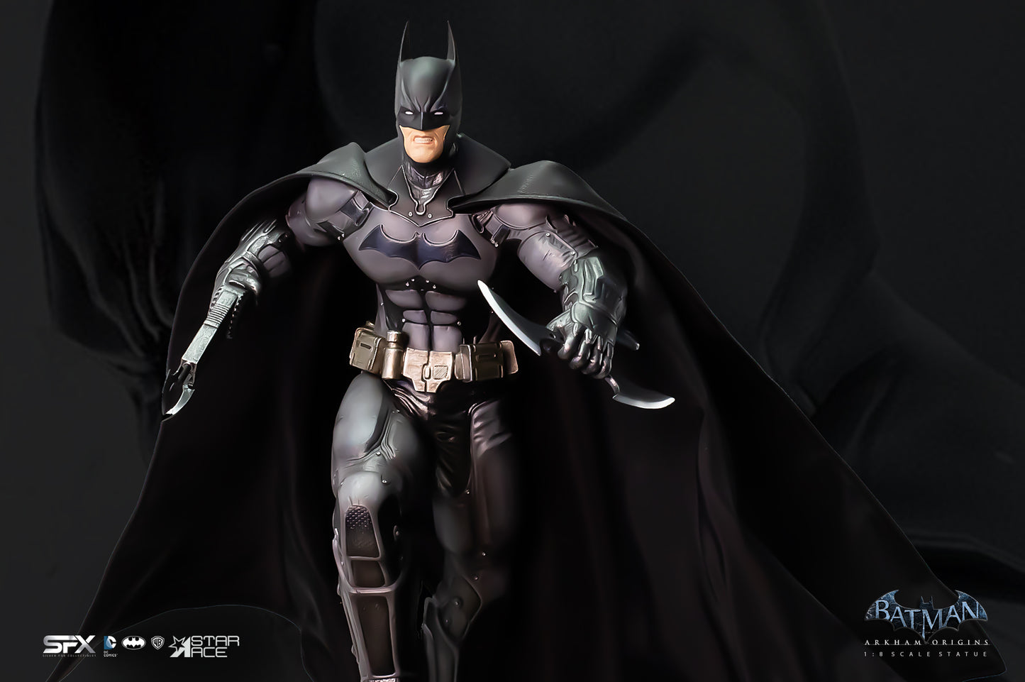 Batman Arkham Origins 2.0 NX Statue