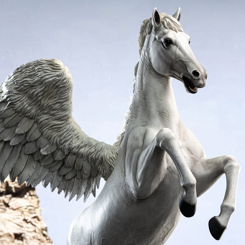 RAY HARRYHAUSEN’S-PEGASUS (The Flying Horse)NX Ver