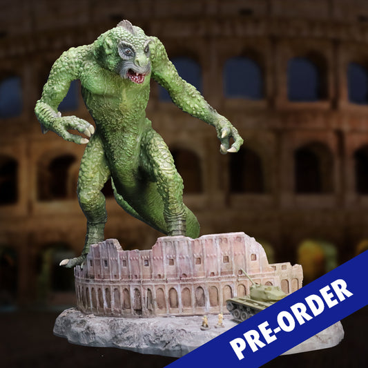 The Ymir’s Colosseum Showdown resin statue
